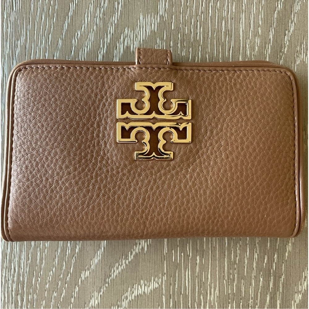 Tory Burch Brown Pebbled Leather Wallet